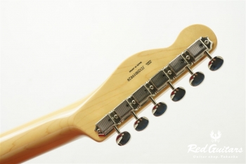 MADE IN JAPAN TRADITIONAL 60S TELECASTER - Lake Placid Blue
